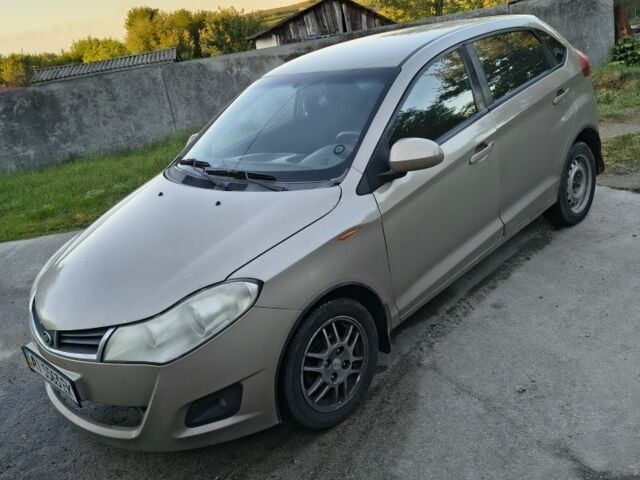 Бежевий ЗАЗ Форза, об'ємом двигуна 1.5 л та пробігом 180 тис. км за 1800 $, фото 1 на Automoto.ua