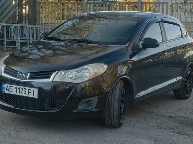 Чорний ЗАЗ Форза, об'ємом двигуна 1.5 л та пробігом 100 тис. км за 4000 $, фото 1 на Automoto.ua