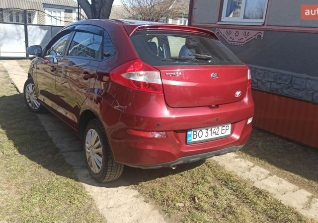 Красный ЗАЗ Форза, объемом двигателя 1.5 л и пробегом 86 тыс. км за 2987 $, фото 1 на Automoto.ua