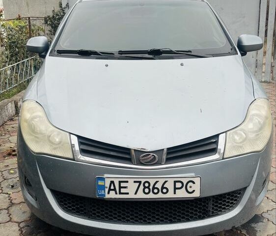 Серый ЗАЗ Форза, объемом двигателя 1.5 л и пробегом 174 тыс. км за 2500 $, фото 1 на Automoto.ua