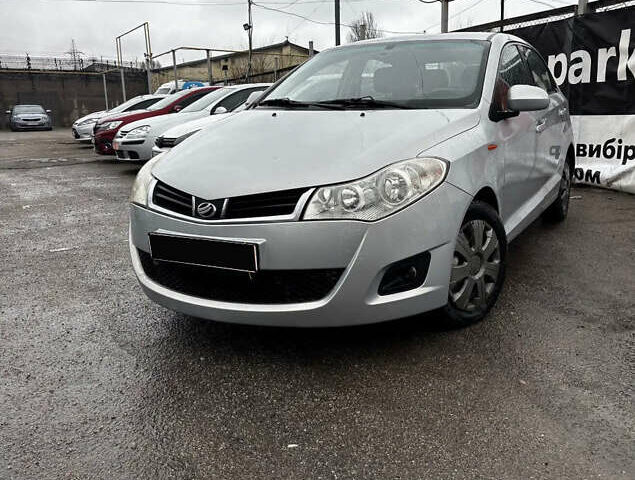 Сірий ЗАЗ Форза, об'ємом двигуна 1.5 л та пробігом 117 тис. км за 2750 $, фото 1 на Automoto.ua