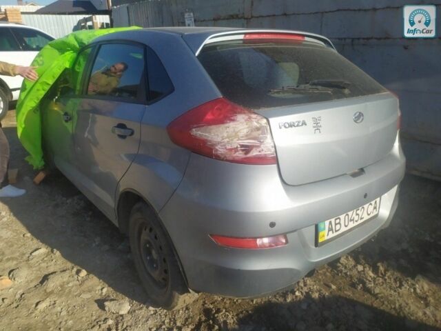 Серый ЗАЗ Форза, объемом двигателя 1.5 л и пробегом 70 тыс. км за 1500 $, фото 1 на Automoto.ua