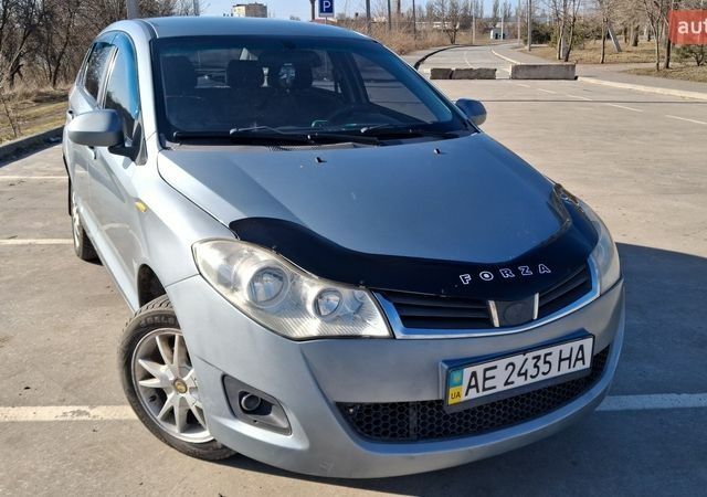 Серый ЗАЗ Форза, объемом двигателя 1.5 л и пробегом 149 тыс. км за 3700 $, фото 1 на Automoto.ua