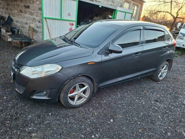 Сірий ЗАЗ Форза, об'ємом двигуна 1.5 л та пробігом 150 тис. км за 3539 $, фото 1 на Automoto.ua