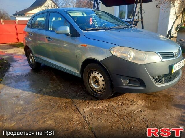 Серый ЗАЗ Форза, объемом двигателя 1.5 л и пробегом 220 тыс. км за 2400 $, фото 1 на Automoto.ua