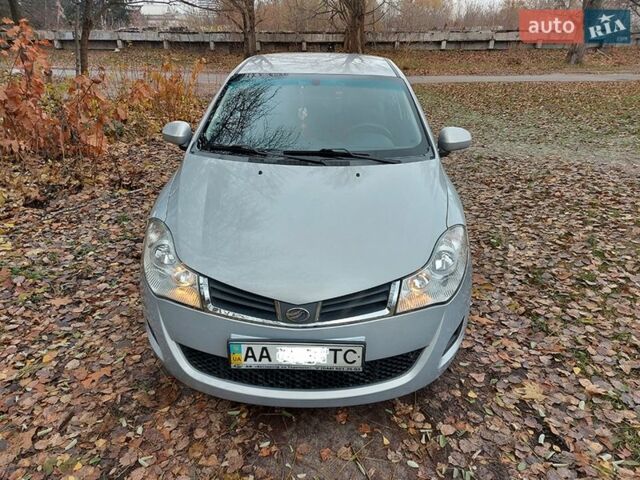 Серый ЗАЗ Форза, объемом двигателя 1.5 л и пробегом 98 тыс. км за 3700 $, фото 1 на Automoto.ua