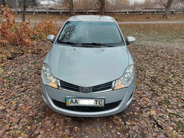 Серый ЗАЗ Форза, объемом двигателя 1.5 л и пробегом 98 тыс. км за 3700 $, фото 1 на Automoto.ua