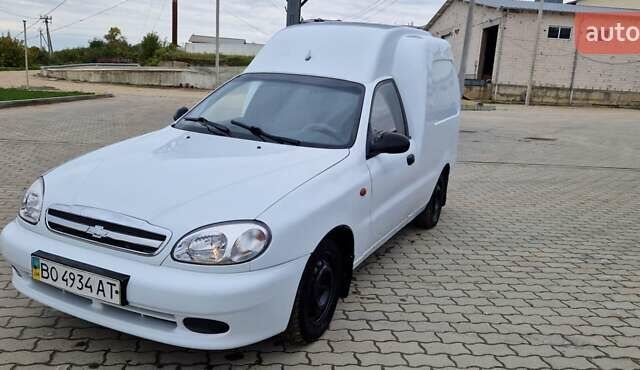Белый ЗАЗ Lanos Cargo, объемом двигателя 1.5 л и пробегом 350 тыс. км за 1950 $, фото 1 на Automoto.ua