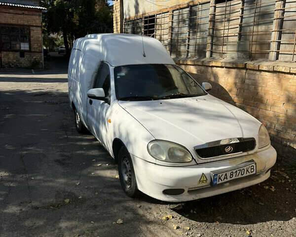 Белый ЗАЗ Lanos Cargo, объемом двигателя 1.5 л и пробегом 274 тыс. км за 2000 $, фото 1 на Automoto.ua