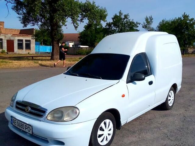 Белый ЗАЗ Ланос Пикап, объемом двигателя 1.5 л и пробегом 250 тыс. км за 1850 $, фото 1 на Automoto.ua