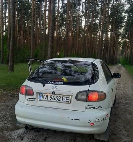 Білий ЗАЗ Ланос, об'ємом двигуна 1.5 л та пробігом 210 тис. км за 2400 $, фото 1 на Automoto.ua