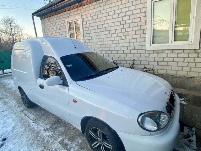 Білий ЗАЗ Ланос, об'ємом двигуна 1.5 л та пробігом 111 тис. км за 2800 $, фото 1 на Automoto.ua