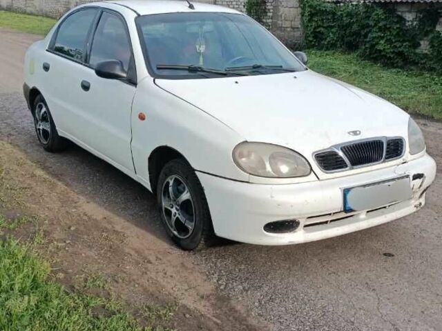 ЗАЗ Ланос 2004 в Александровке на Automoto.ua Белый ЗАЗ Ланос, объемом двигателя 1.5 л и пробегом 175 тыс. км за 1198 $, фото 1 на Automoto.ua