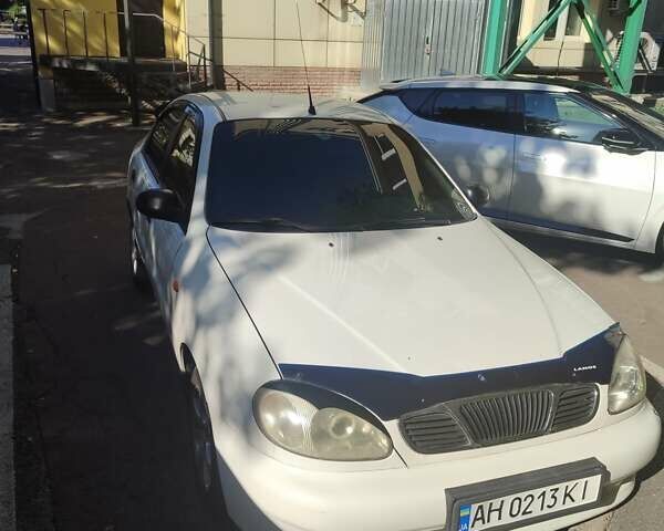 Білий ЗАЗ Ланос, об'ємом двигуна 1.5 л та пробігом 290 тис. км за 2000 $, фото 1 на Automoto.ua