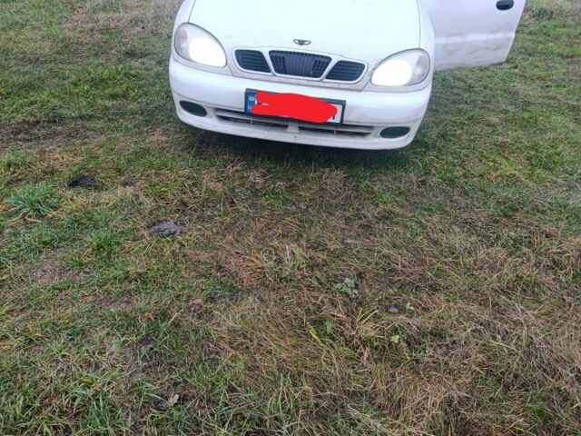 Білий ЗАЗ Ланос, об'ємом двигуна 0 л та пробігом 210 тис. км за 2200 $, фото 1 на Automoto.ua