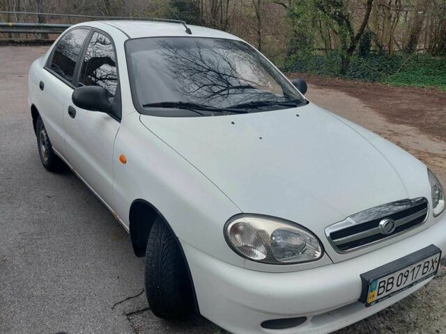 Білий ЗАЗ Ланос, об'ємом двигуна 0 л та пробігом 126 тис. км за 200 $, фото 1 на Automoto.ua