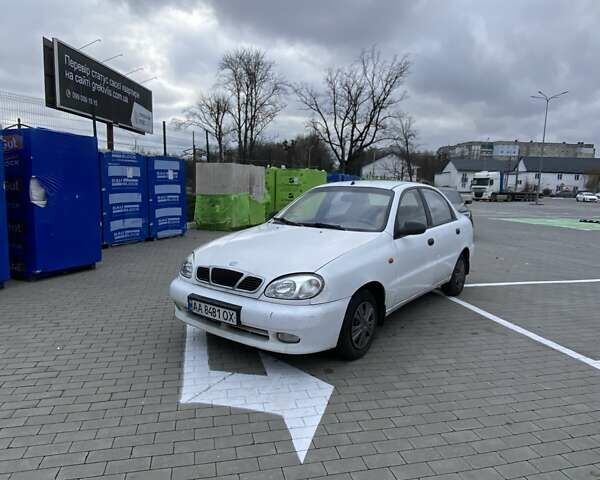 Белый ЗАЗ Ланос, объемом двигателя 1.5 л и пробегом 272 тыс. км за 1850 $, фото 1 на Automoto.ua