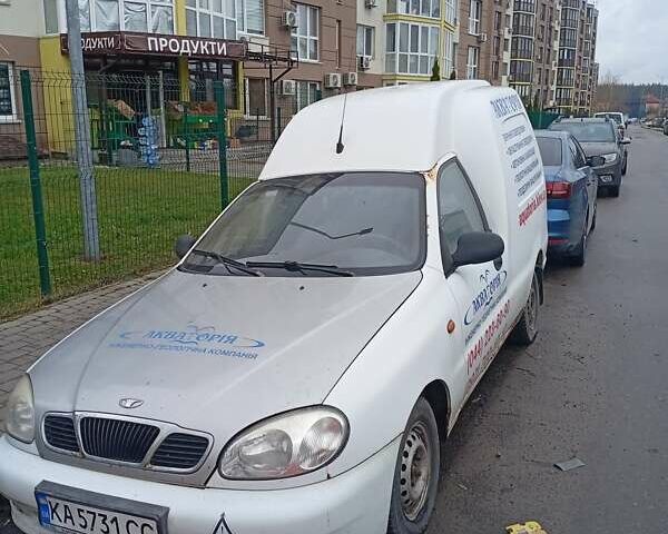 Белый ЗАЗ Ланос, объемом двигателя 1.4 л и пробегом 260 тыс. км за 1800 $, фото 1 на Automoto.ua