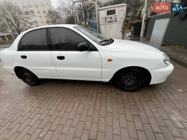 Білий ЗАЗ Ланос, об'ємом двигуна 1.5 л та пробігом 180 тис. км за 1900 $, фото 1 на Automoto.ua