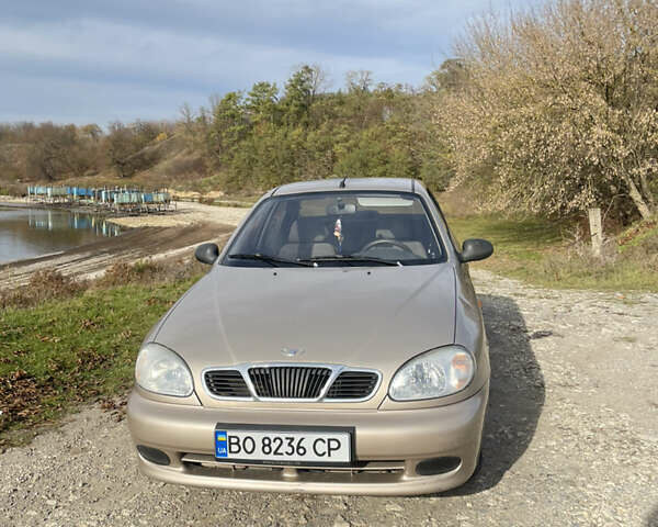 Бежевий ЗАЗ Ланос, об'ємом двигуна 1.39 л та пробігом 91 тис. км за 1700 $, фото 1 на Automoto.ua