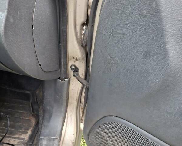 ЗАЗ Ланос 2011 в Львове на Automoto.ua Бежевый ЗАЗ Ланос, объемом двигателя 1.5 л и пробегом 194 тыс. км за 1850 $, фото 1 на Automoto.ua