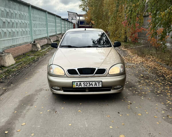 Бежевый ЗАЗ Ланос, объемом двигателя 1.5 л и пробегом 180 тыс. км за 2400 $, фото 1 на Automoto.ua
