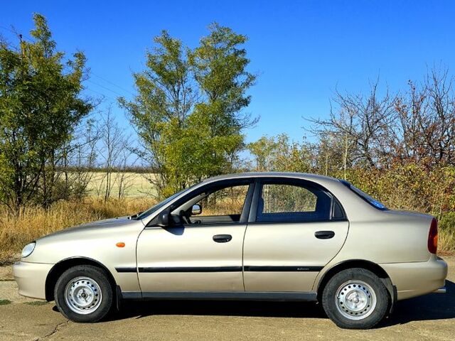 Бежевий ЗАЗ Ланос, об'ємом двигуна 1.3 л та пробігом 0 тис. км за 2200 $, фото 1 на Automoto.ua