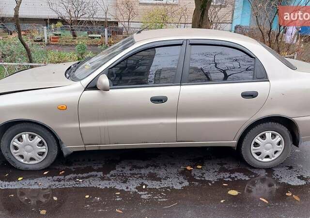 Бежевый ЗАЗ Ланос, объемом двигателя 1.5 л и пробегом 163 тыс. км за 2200 $, фото 1 на Automoto.ua