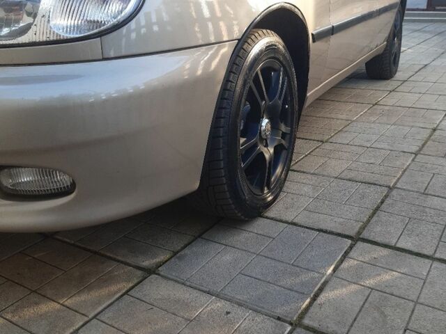 Бежевый ЗАЗ Ланос, объемом двигателя 1.4 л и пробегом 98 тыс. км за 4600 $, фото 1 на Automoto.ua