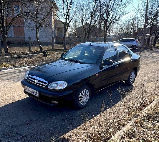 Черный ЗАЗ Ланос, объемом двигателя 15 л и пробегом 220 тыс. км за 1790 $, фото 1 на Automoto.ua