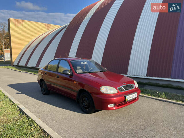 Красный ЗАЗ Ланос, объемом двигателя 1.39 л и пробегом 227 тыс. км за 1600 $, фото 1 на Automoto.ua