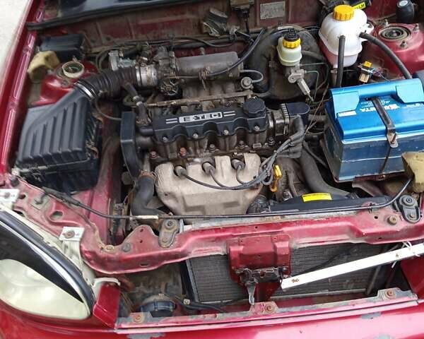 Червоний ЗАЗ Ланос, об'ємом двигуна 1.5 л та пробігом 200 тис. км за 1800 $, фото 1 на Automoto.ua