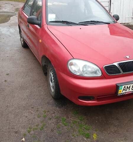 Красный ЗАЗ Ланос, объемом двигателя 1.4 л и пробегом 180 тыс. км за 2450 $, фото 1 на Automoto.ua