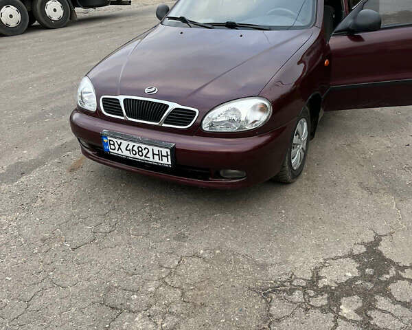 Красный ЗАЗ Ланос, объемом двигателя 1.39 л и пробегом 123 тыс. км за 3000 $, фото 1 на Automoto.ua