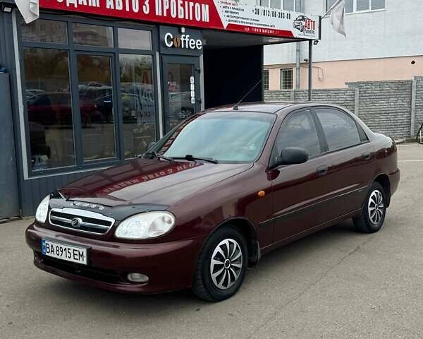 Красный ЗАЗ Ланос, объемом двигателя 1.5 л и пробегом 208 тыс. км за 3450 $, фото 1 на Automoto.ua