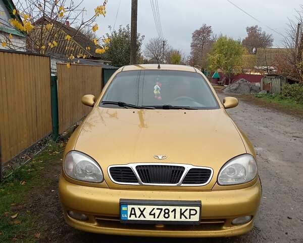 Желтый ЗАЗ Ланос, объемом двигателя 1.5 л и пробегом 230 тыс. км за 1800 $, фото 1 на Automoto.ua