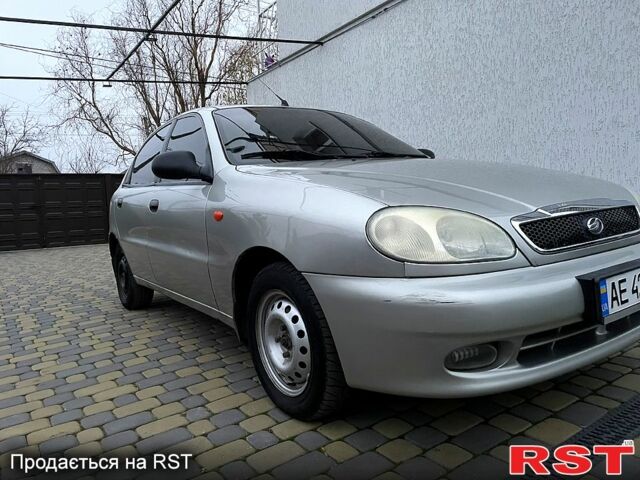 Сірий ЗАЗ Ланос, об'ємом двигуна 1.6 л та пробігом 120 тис. км за 3300 $, фото 1 на Automoto.ua