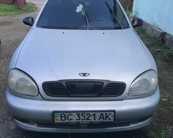 Серый ЗАЗ Ланос, объемом двигателя 1.5 л и пробегом 300 тыс. км за 900 $, фото 1 на Automoto.ua