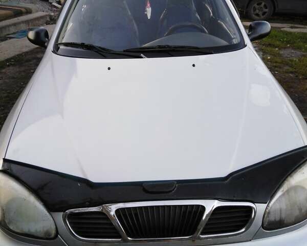 Серый ЗАЗ Ланос, объемом двигателя 1.4 л и пробегом 250 тыс. км за 2000 $, фото 1 на Automoto.ua