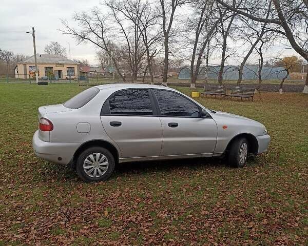 Серый ЗАЗ Ланос, объемом двигателя 1.39 л и пробегом 300 тыс. км за 1500 $, фото 1 на Automoto.ua