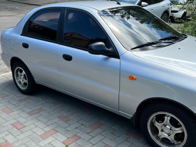 Серый ЗАЗ Ланос, объемом двигателя 1.4 л и пробегом 133 тыс. км за 2400 $, фото 1 на Automoto.ua