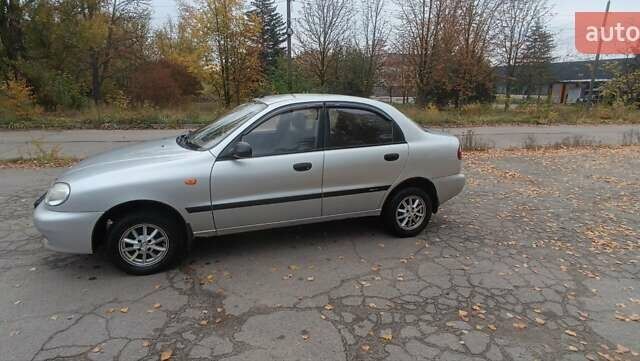 Сірий ЗАЗ Ланос, об'ємом двигуна 1.4 л та пробігом 120 тис. км за 2500 $, фото 1 на Automoto.ua