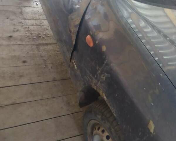 Сірий ЗАЗ Ланос, об'ємом двигуна 1.5 л та пробігом 180 тис. км за 1100 $, фото 1 на Automoto.ua