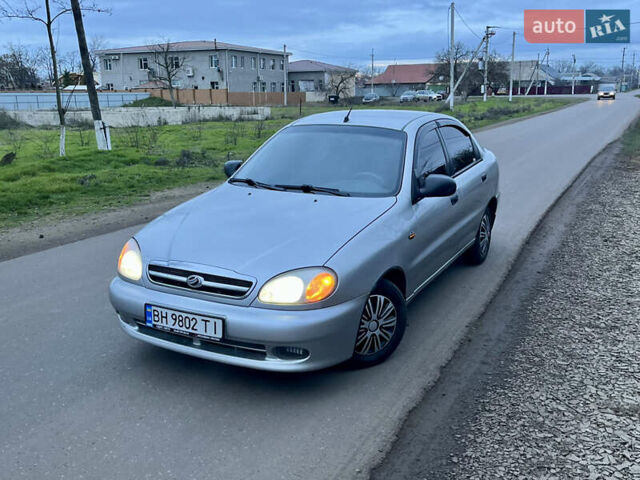Сірий ЗАЗ Ланос, об'ємом двигуна 1.5 л та пробігом 175 тис. км за 2500 $, фото 1 на Automoto.ua