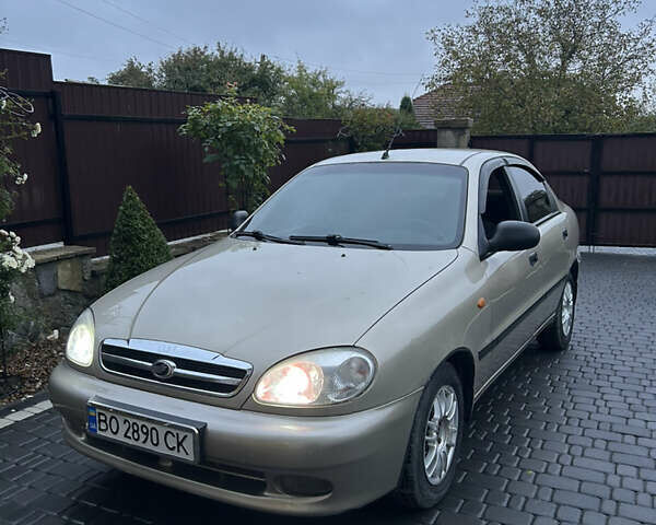 Серый ЗАЗ Ланос, объемом двигателя 1.5 л и пробегом 176 тыс. км за 2750 $, фото 1 на Automoto.ua