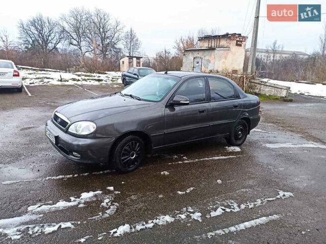 Сірий ЗАЗ Ланос, об'ємом двигуна 1.5 л та пробігом 117 тис. км за 3300 $, фото 1 на Automoto.ua
