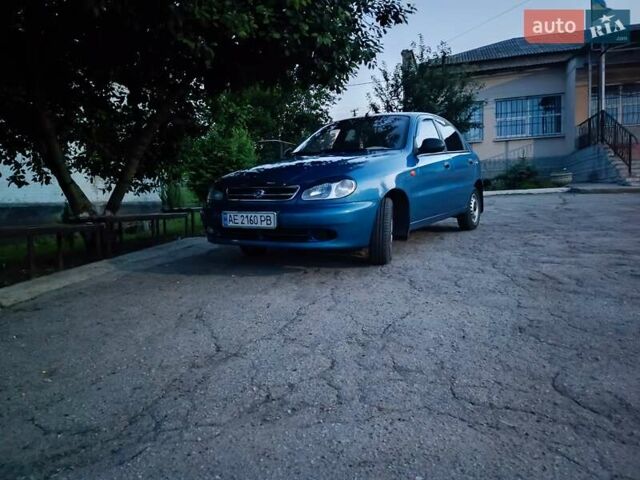 Синий ЗАЗ Ланос, объемом двигателя 1.5 л и пробегом 250 тыс. км за 3000 $, фото 1 на Automoto.ua