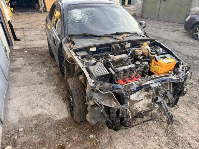 Синий ЗАЗ Ланос, объемом двигателя 1.5 л и пробегом 200 тыс. км за 650 $, фото 1 на Automoto.ua