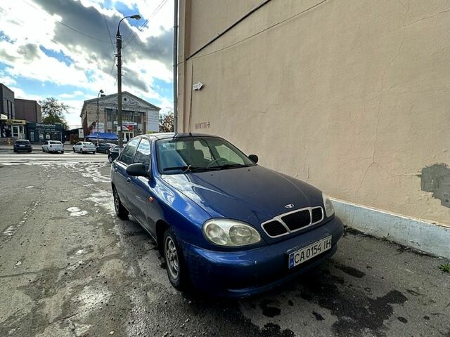 Синий ЗАЗ Ланос, объемом двигателя 1.5 л и пробегом 200 тыс. км за 2350 $, фото 1 на Automoto.ua