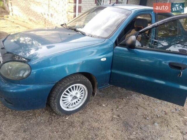 Синий ЗАЗ Ланос, объемом двигателя 1.5 л и пробегом 300 тыс. км за 2800 $, фото 1 на Automoto.ua